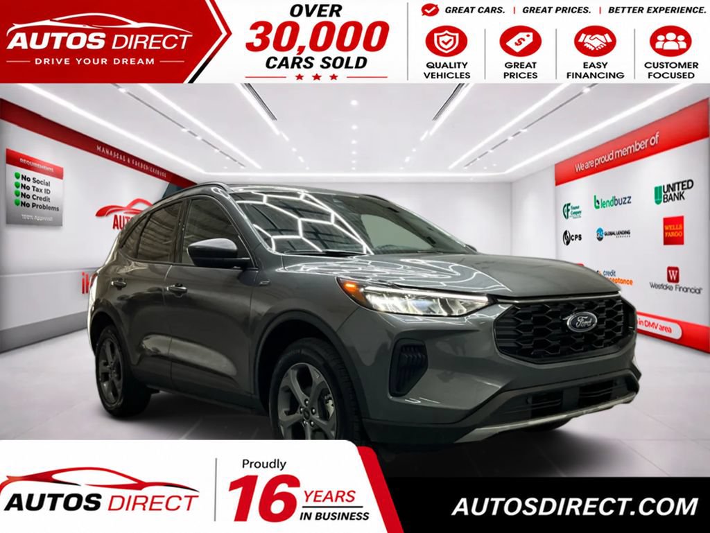 Used 2025 Ford Escape ST-Line w/ Cold Weather Package