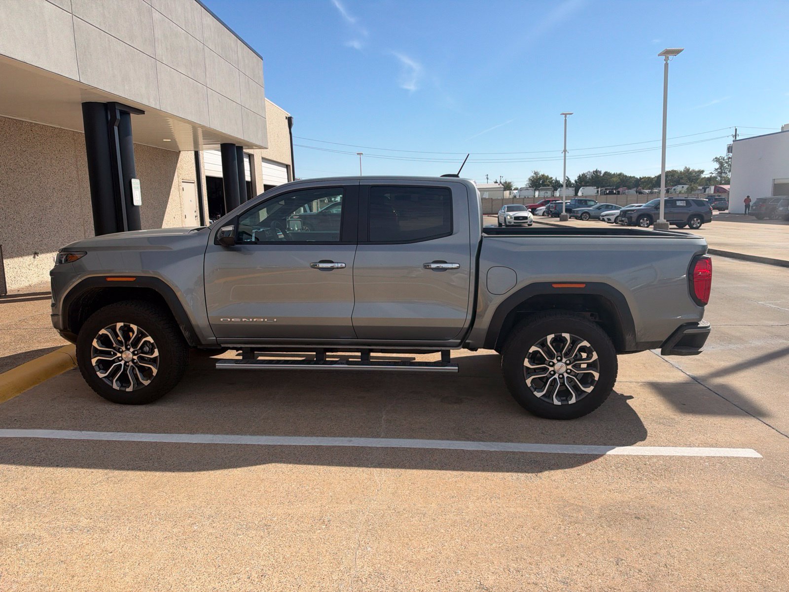 Used 2026 GMC Canyon Denali AWD/4WD image 4