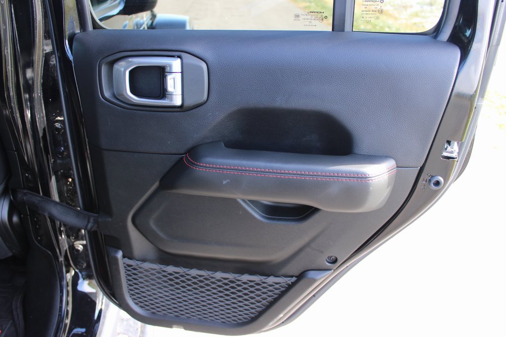 Used 2020 Jeep Wrangler Unlimited Rubicon w/ Uconnect 4C Nav & Sound Group image 25