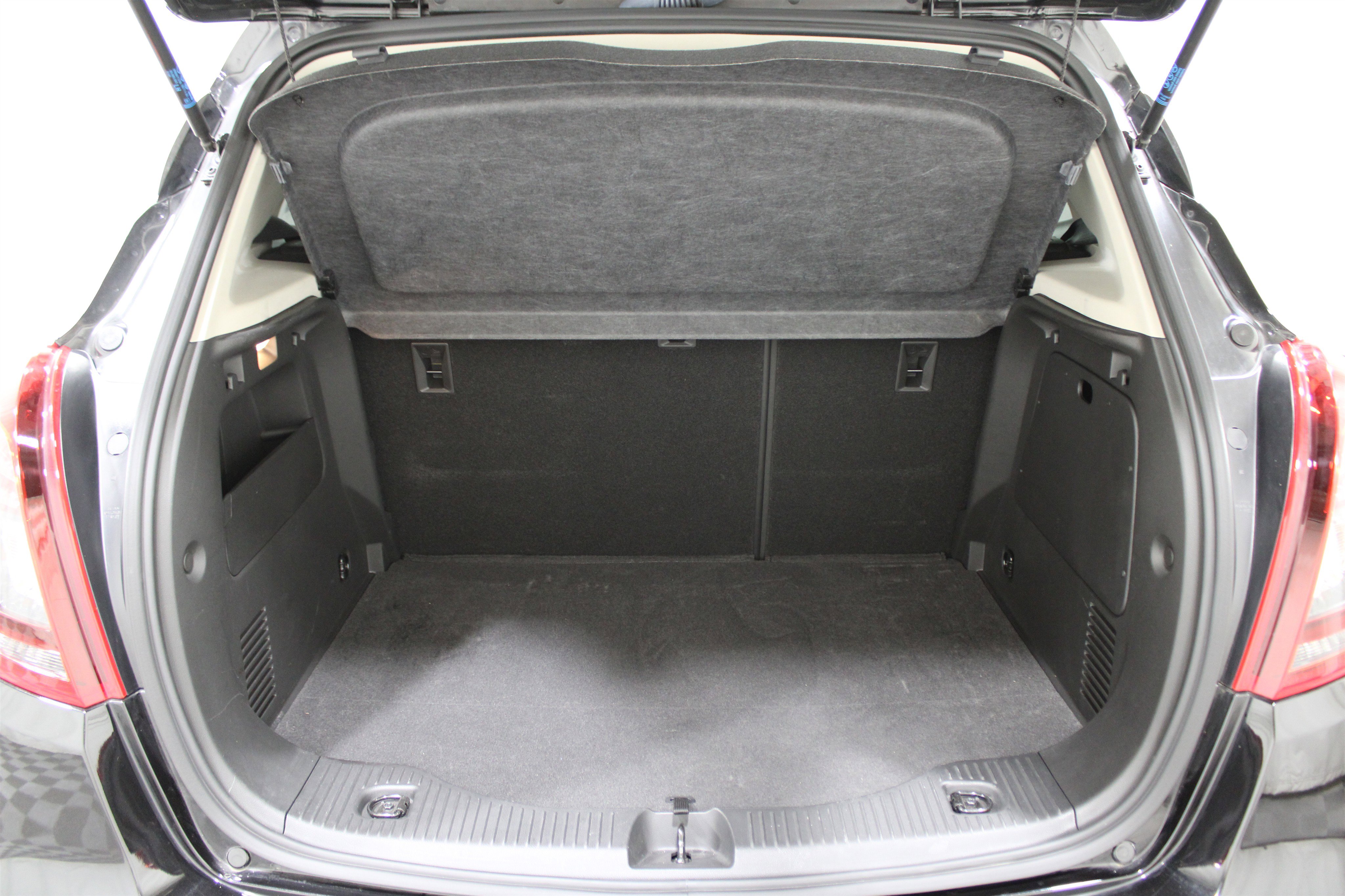 Used 2017 Buick Encore Preferred image 22