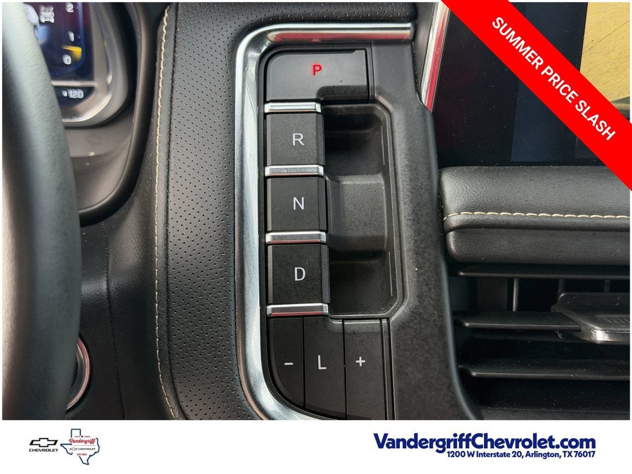 Certified 2024 Chevrolet Tahoe Premier AWD/4WD image 15