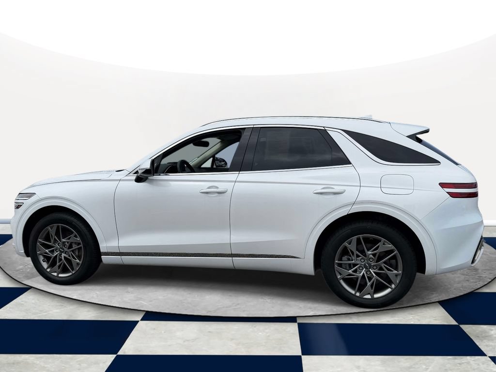 Certified 2025 Genesis GV70 2.5T AWD/4WD image 3