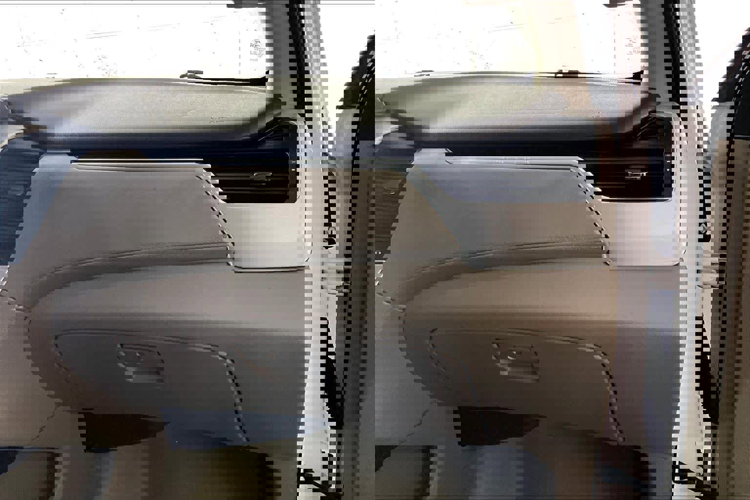 Used 2016 GMC Yukon SLT image 18