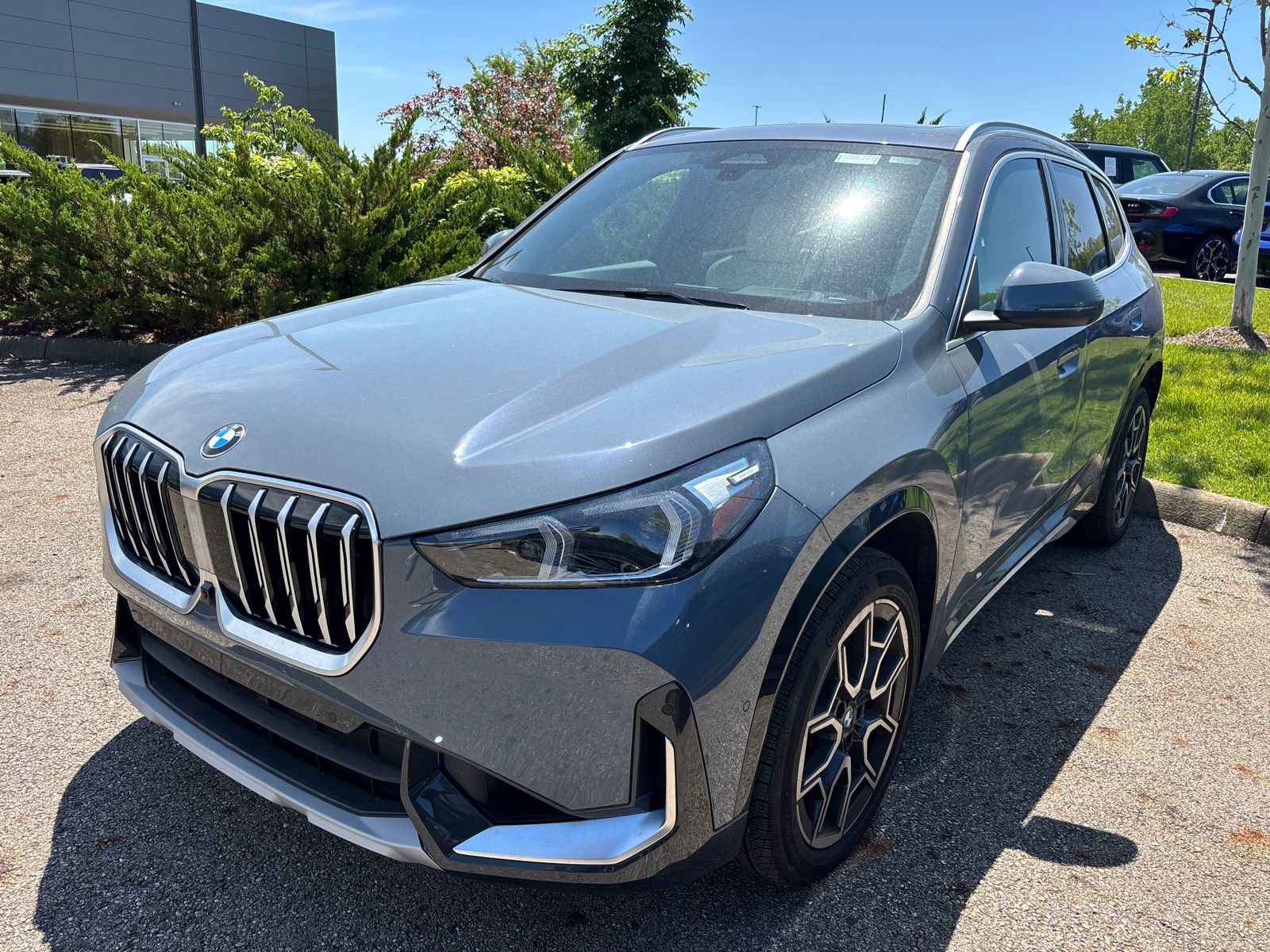 Used 2026 BMW X1 xDrive28i w/ Technology Package AWD/4WD image 1