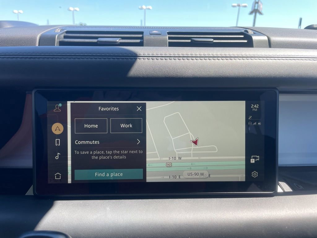 Used 2023 Land Rover Defender 110 S image 25