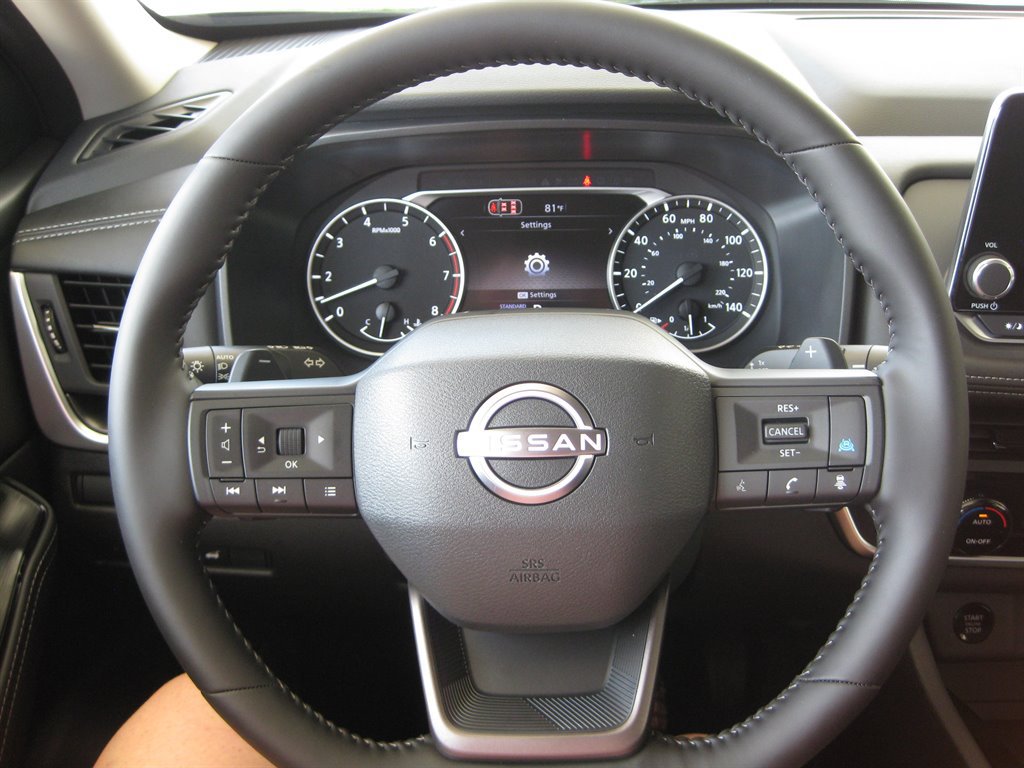Used 2026 Nissan Rogue SV FWD image 10