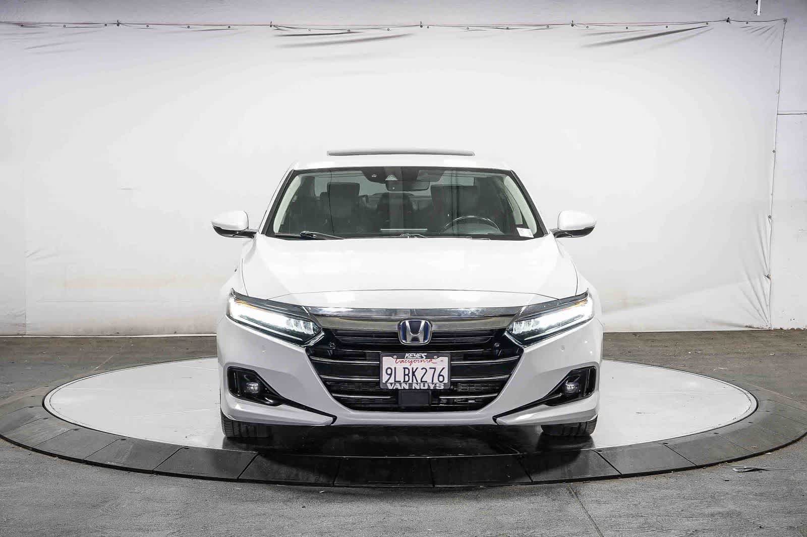 Used 2021 Honda Accord Touring image 6