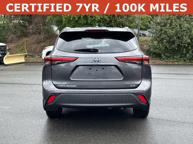 Used 2023 Toyota Highlander XLE AWD/4WD image 3