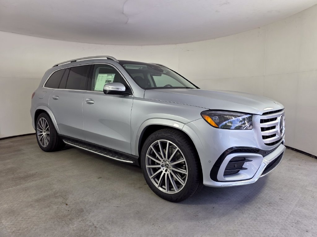 New 2026 Mercedes-Benz GLS 450 4MATIC image 1