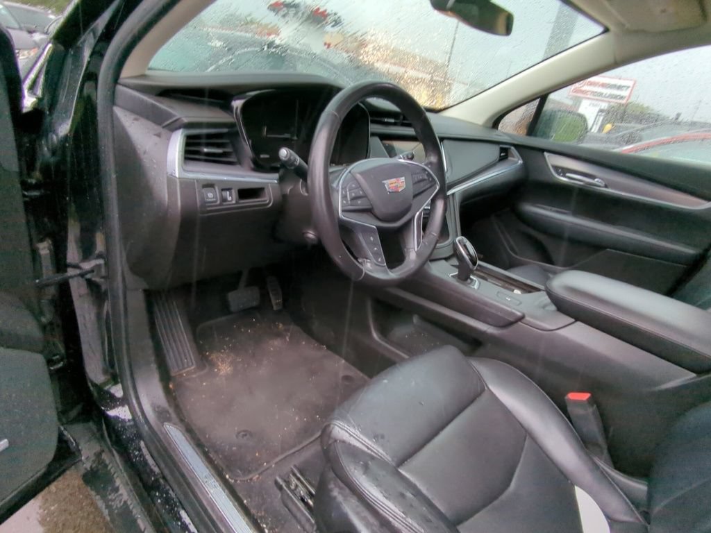 Used 2019 Cadillac XT5 Luxury FWD image 7