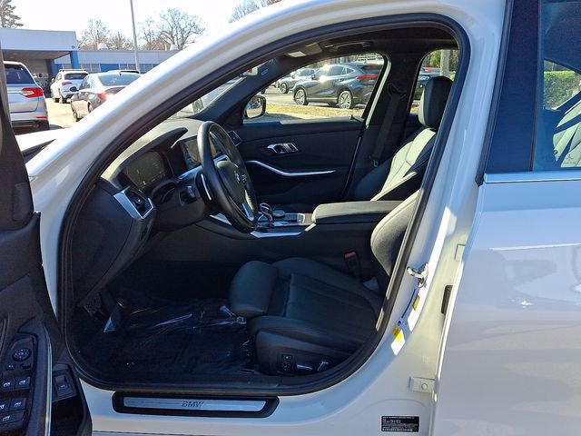 Used 2021 BMW 330i Sedan image 17