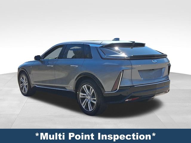 Used 2024 Cadillac Lyriq Tech w/ LPO, Floor Liner Package RWD image 5