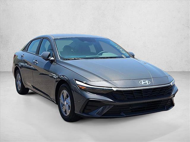 New 2026 Hyundai Elantra SE FWD image 7