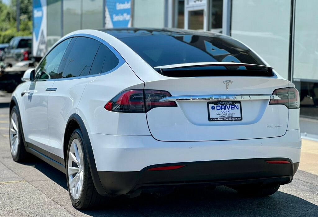 Used 2019 Tesla Model X Long Range AWD/4WD image 3