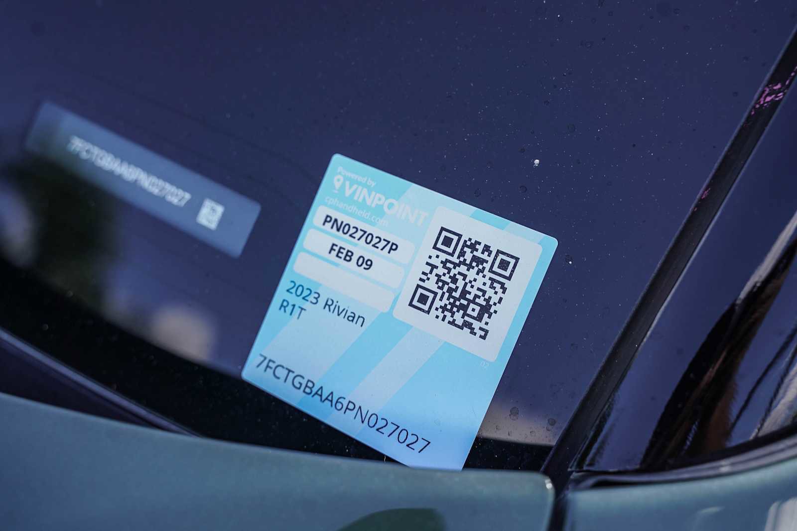 Used 2023 Rivian R1T Adventure image 25