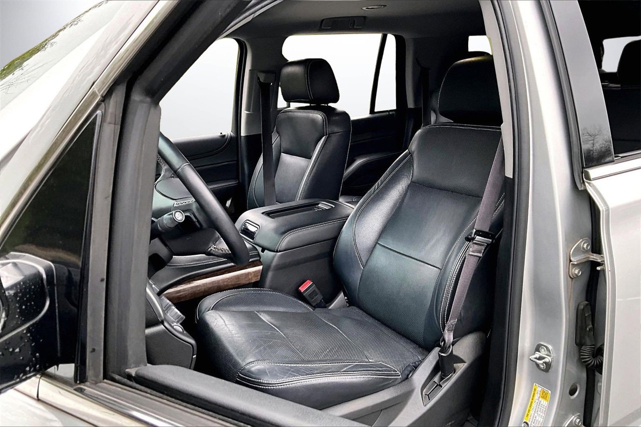 Used 2016 Chevrolet Tahoe LS w/ All-Season Package image 20