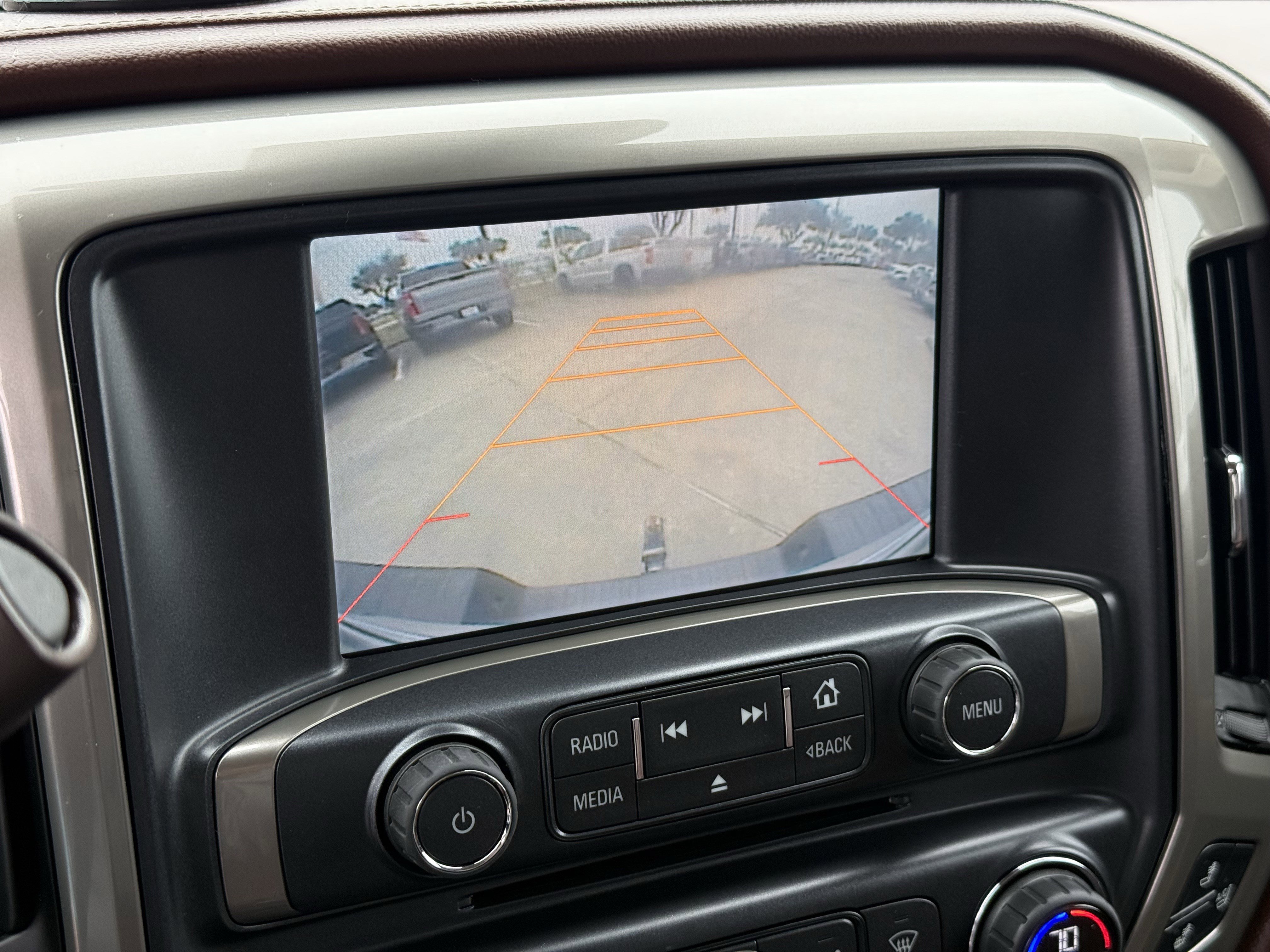 Used 2015 Chevrolet Silverado 1500 High Country w/ High Country Premium Package image 21