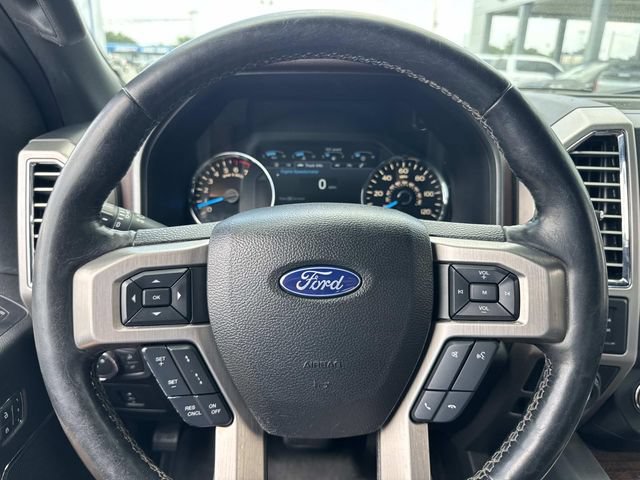 Used 2017 Ford F150 Platinum w/ Equipment Group 701A Luxury AWD/4WD image 26