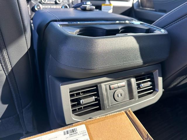 New 2026 Ford F350 Lariat w/ Chrome Package image 22