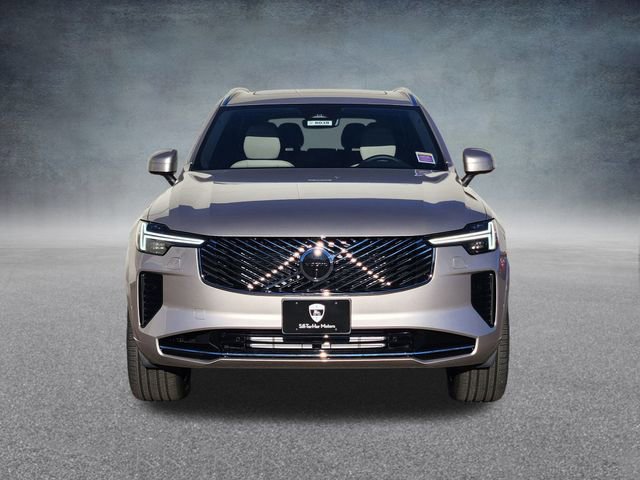 New 2026 Volvo XC90 T8 Plus w/ Protection Package Premier image 2