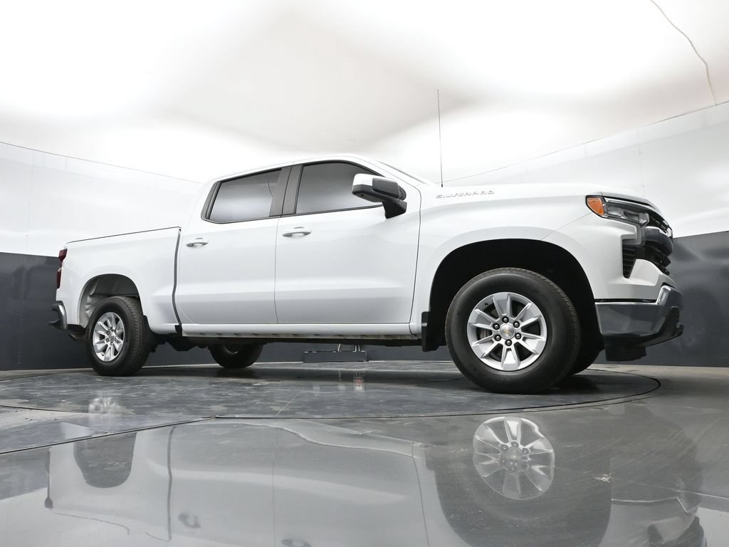 Used 2025 Chevrolet Silverado 1500 LT RWD image 45
