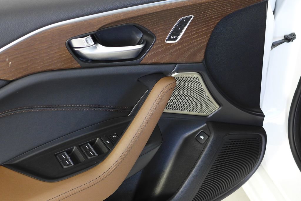 Used 2021 Acura TLX w/ Advance Package image 12