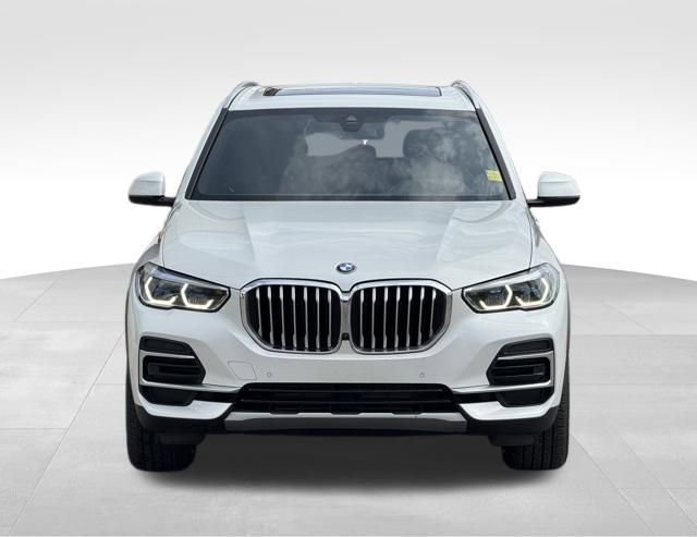 Certified 2023 BMW X5 xDrive40i w/ Executive Package image 13