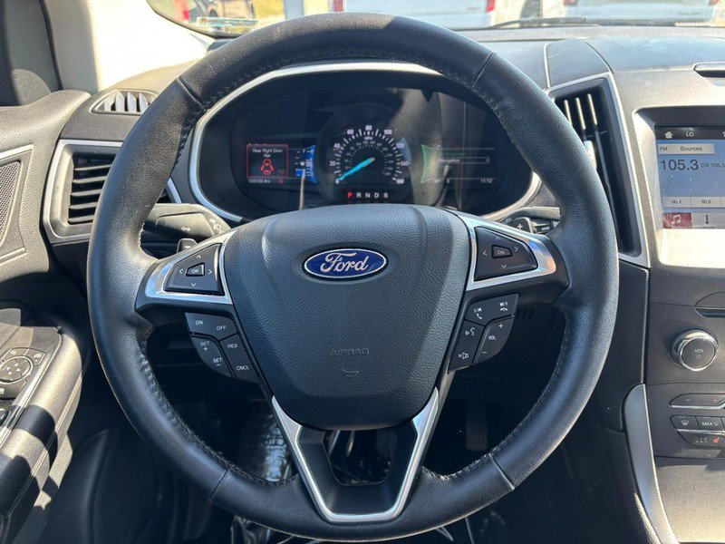 Used 2016 Ford Edge SEL w/ Equipment Group 201A AWD/4WD image 14
