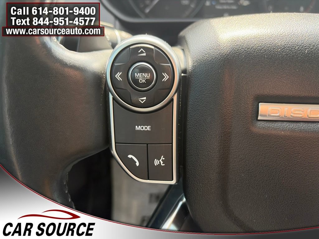 Used 2017 Land Rover Discovery First Edition AWD/4WD image 15