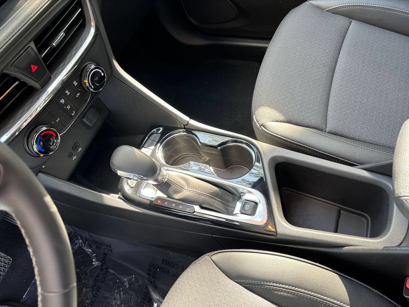Used 2025 Buick Encore GX Preferred FWD image 40