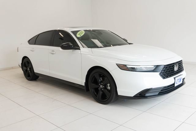 Used 2024 Honda Accord Sport image 7