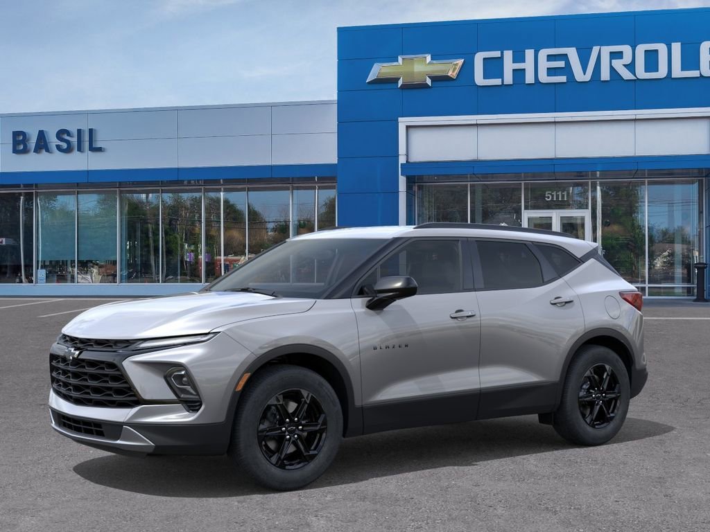 New 2026 Chevrolet Blazer LT w/ Midnight/Sport Edition AWD/4WD image 2