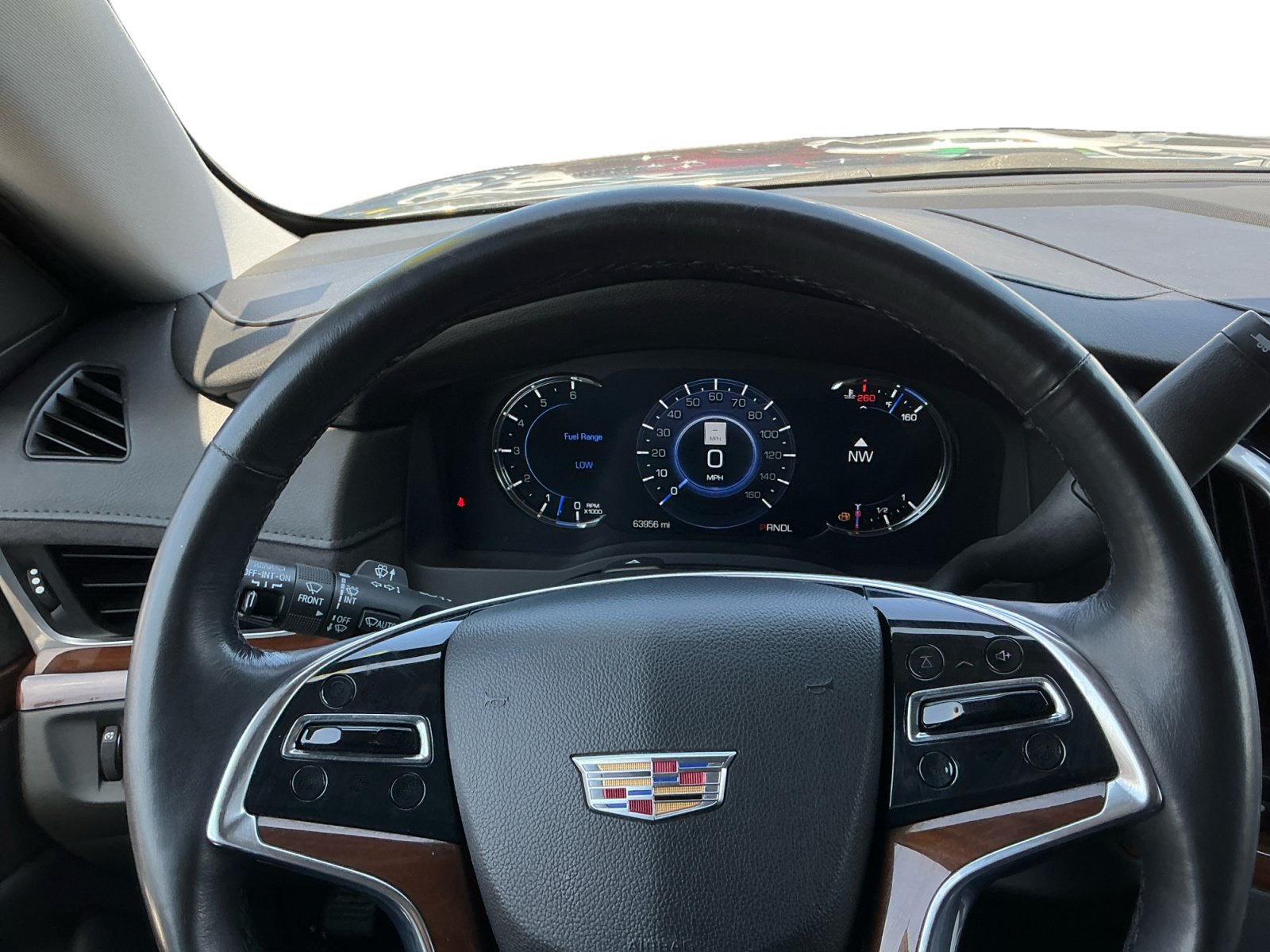Used 2020 Cadillac Escalade 4WD image 12