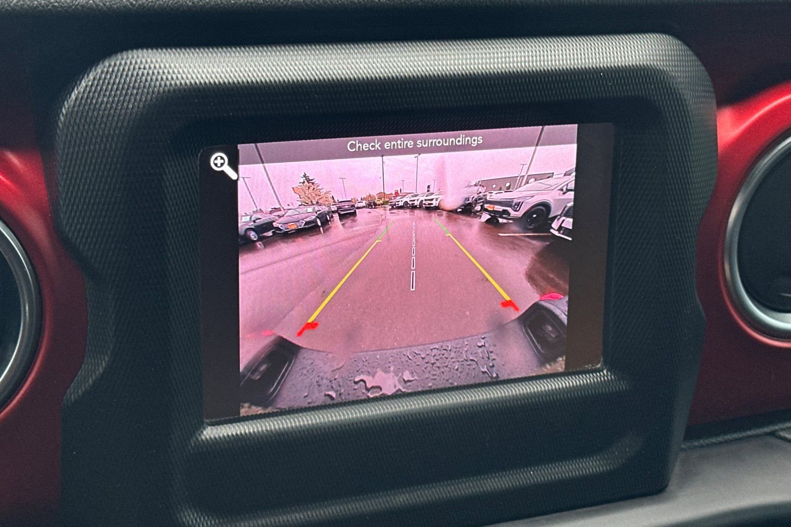 Used 2021 Jeep Gladiator Rubicon w/ Cold Weather Group image 18