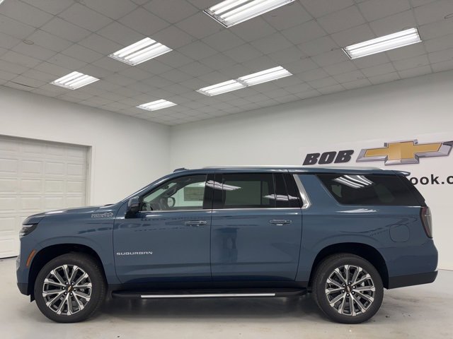 New 2026 Chevrolet Suburban High Country w/ Sun And Tow Package image 8