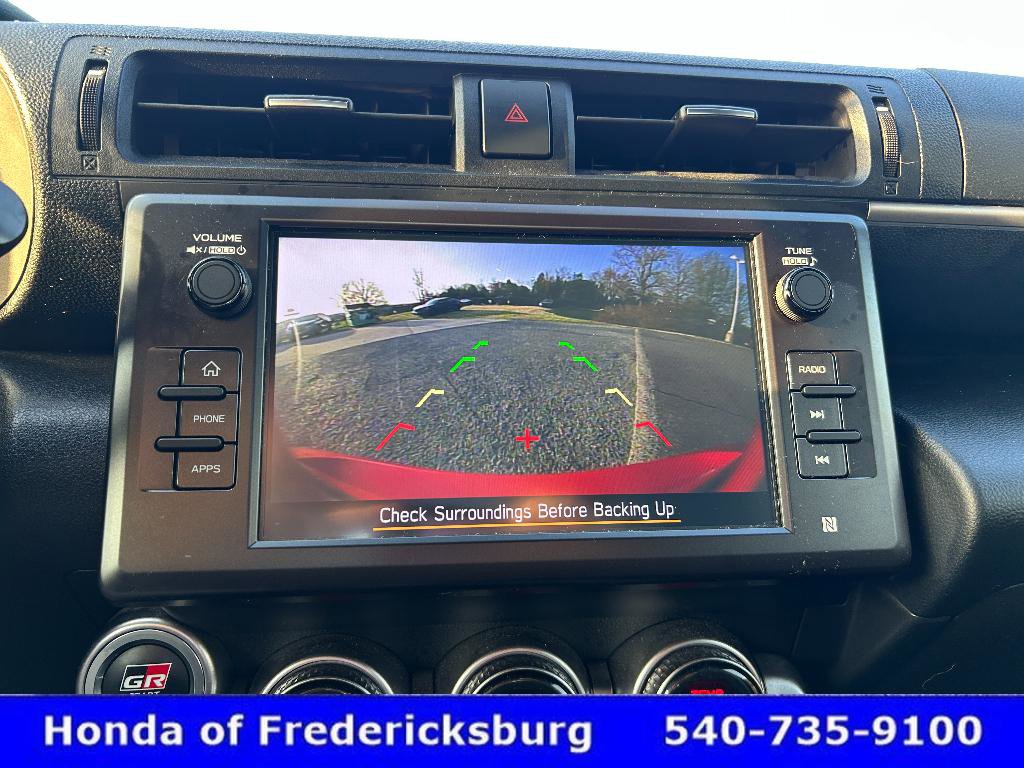 Used 2025 Toyota GR86 Premium w/ Performance Package image 19