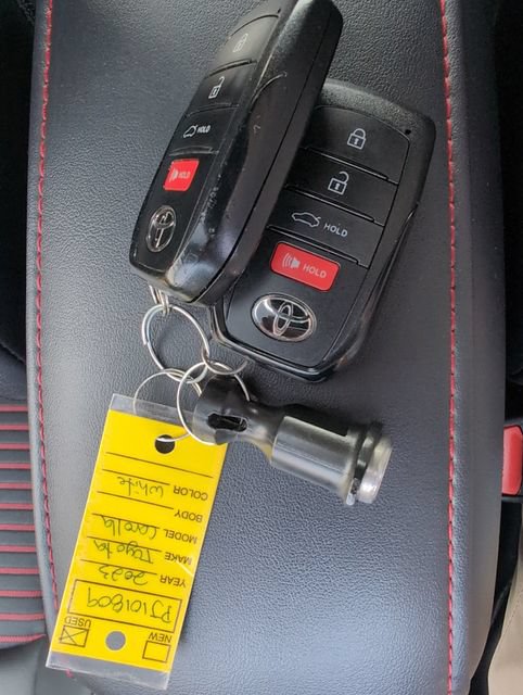 Used 2023 Toyota Corolla XSE FWD image 33