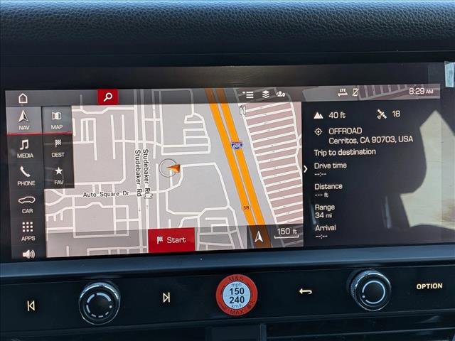 Used 2022 Porsche Macan AWD/4WD image 13