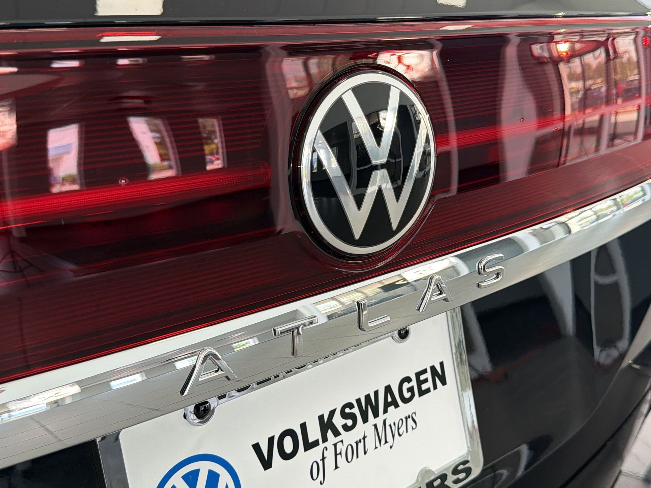 Used 2026 Volkswagen Atlas SEL Premium R-Line AWD/4WD image 37