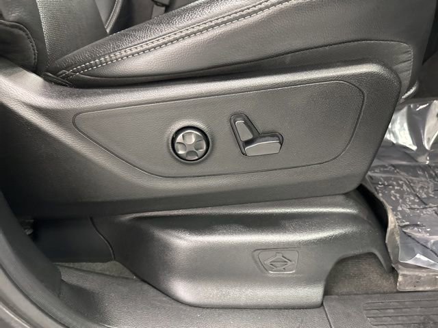 Used 2020 RAM 1500 Rebel w/ Level 2 Equipment Group AWD/4WD image 28
