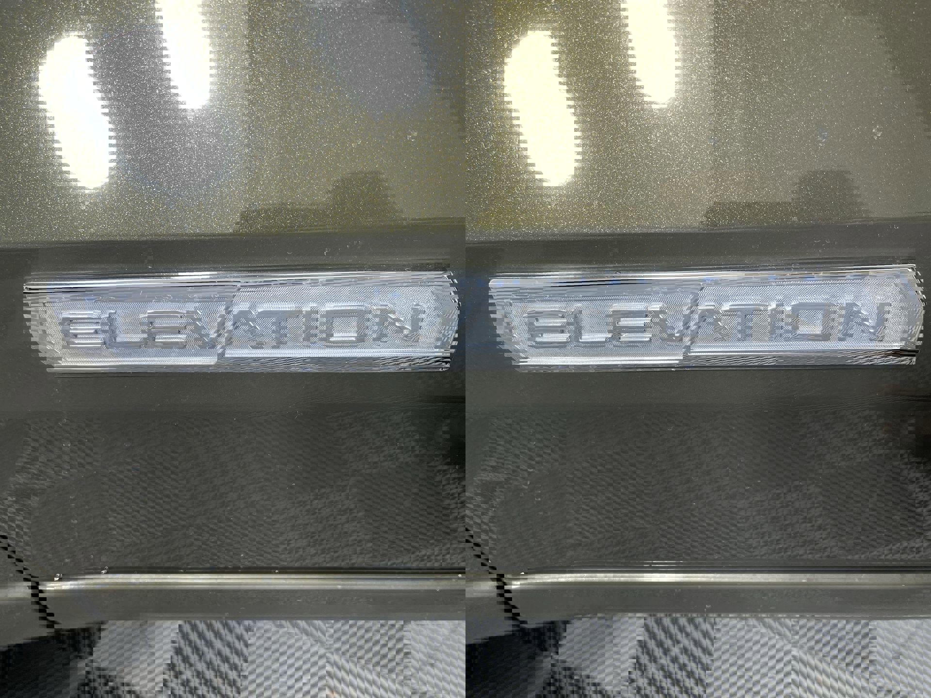 Used 2024 GMC Canyon Elevation image 25