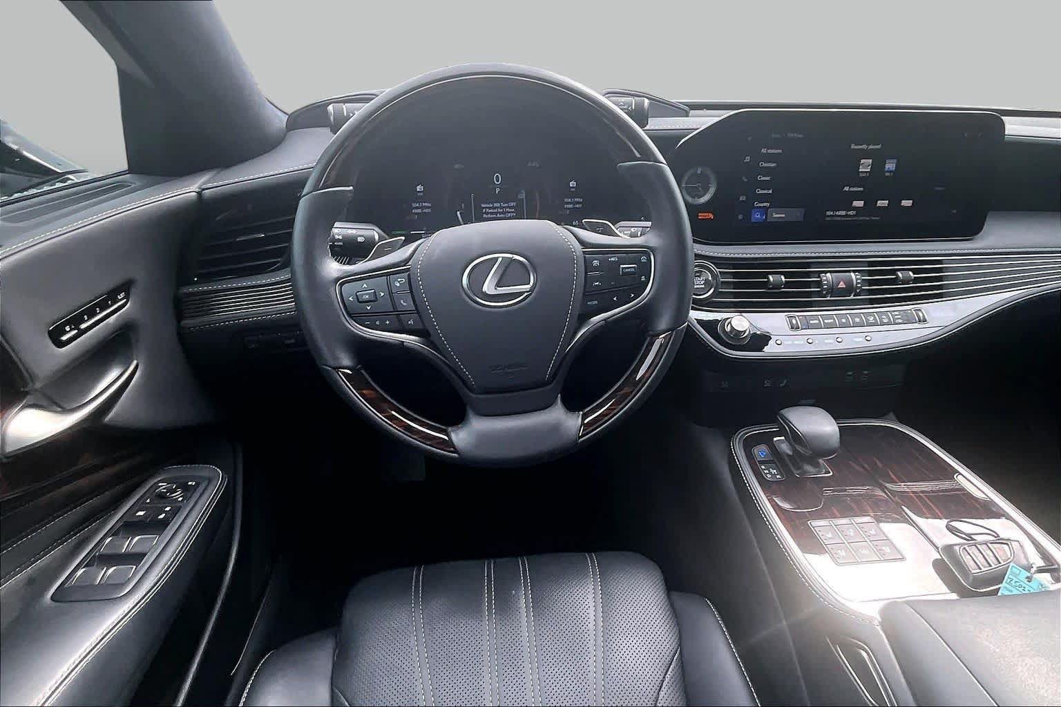 Certified 2024 Lexus LS 500 w/ Interior Upgrade Package RWD image 5