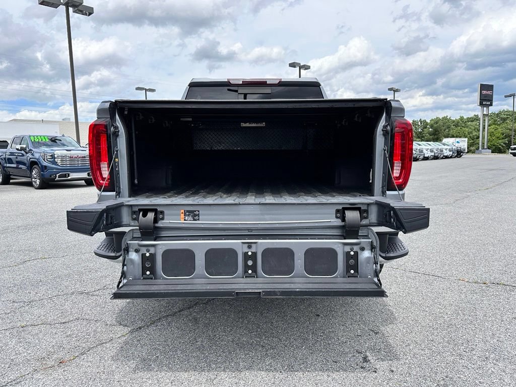 Used 2020 GMC Sierra 1500 SLT w/ SLT Premium Plus Package AWD/4WD image 46