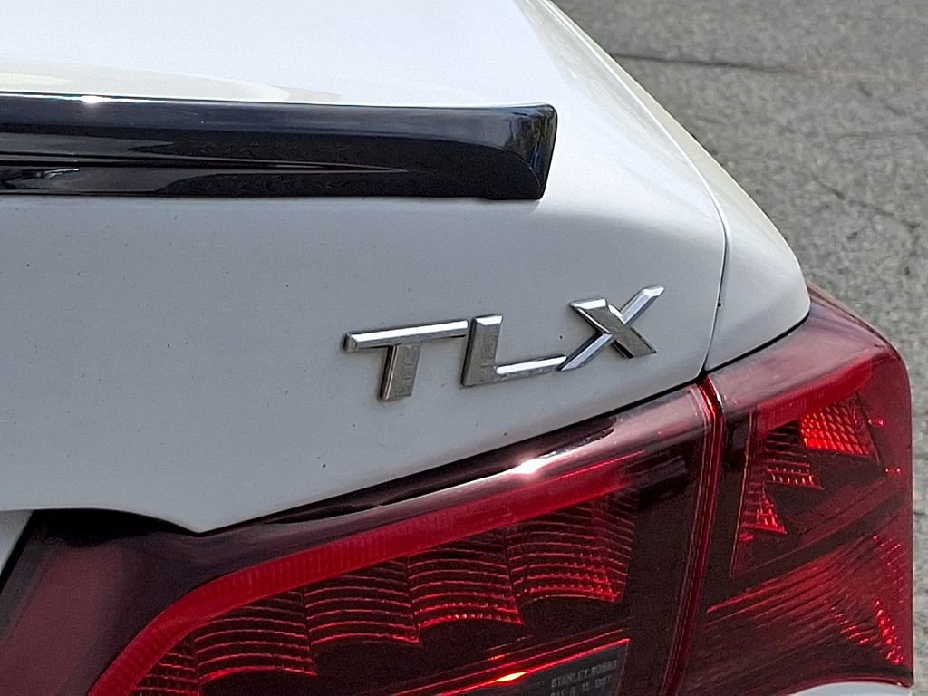 Used 2018 Acura TLX V6 w/ Technology & A-SPEC Pkg AWD/4WD image 28
