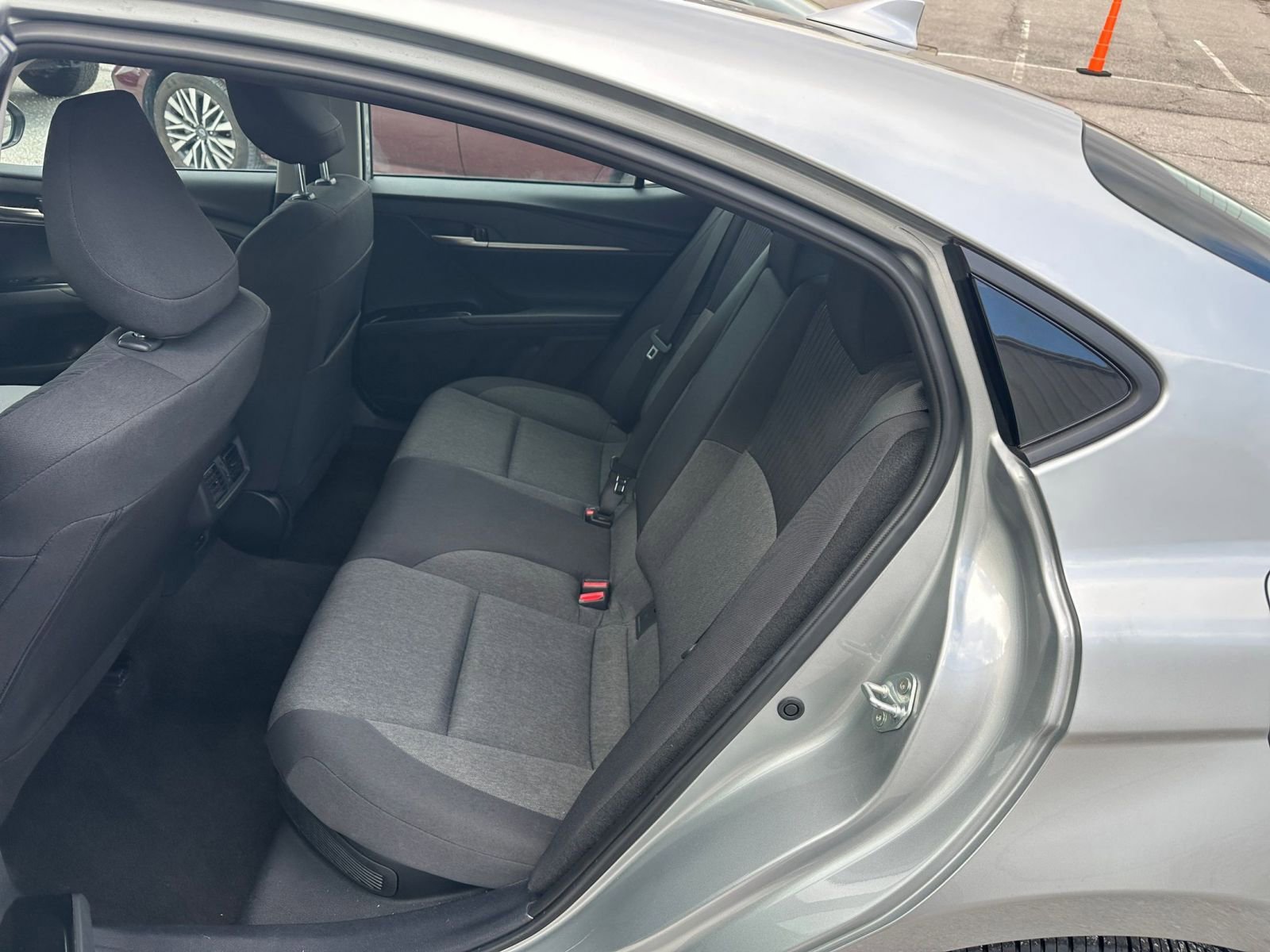 Used 2025 Toyota Camry LE image 24