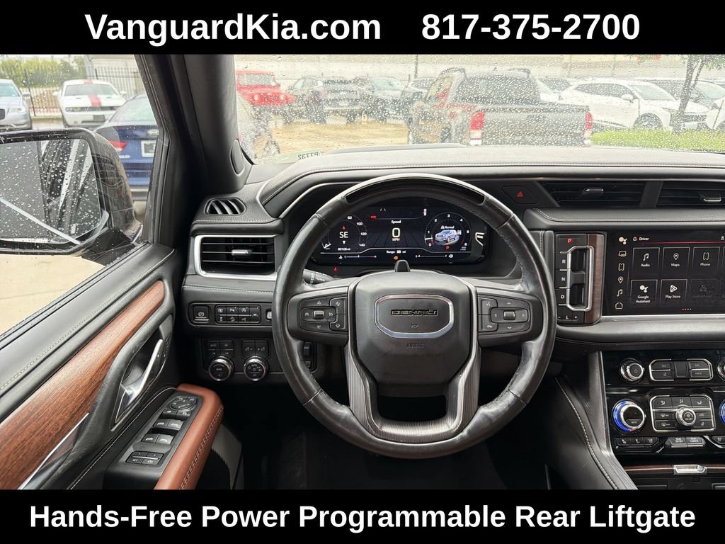 Used 2024 GMC Yukon XL Denali Ultimate AWD/4WD image 13