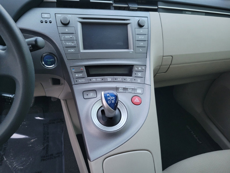 Used 2014 Toyota Prius Two FWD image 27