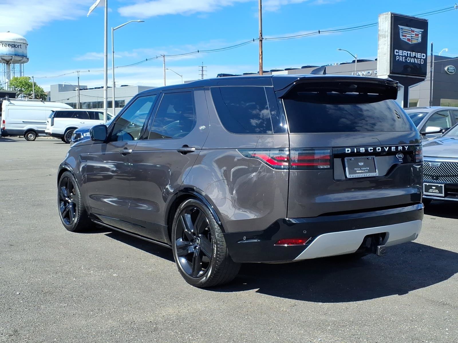 Used 2023 Land Rover Discovery Metropolitan Edition AWD/4WD image 7