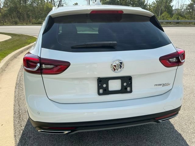 Used 2019 Buick Regal Essence w/ Driver Confidence Package I AWD/4WD image 10