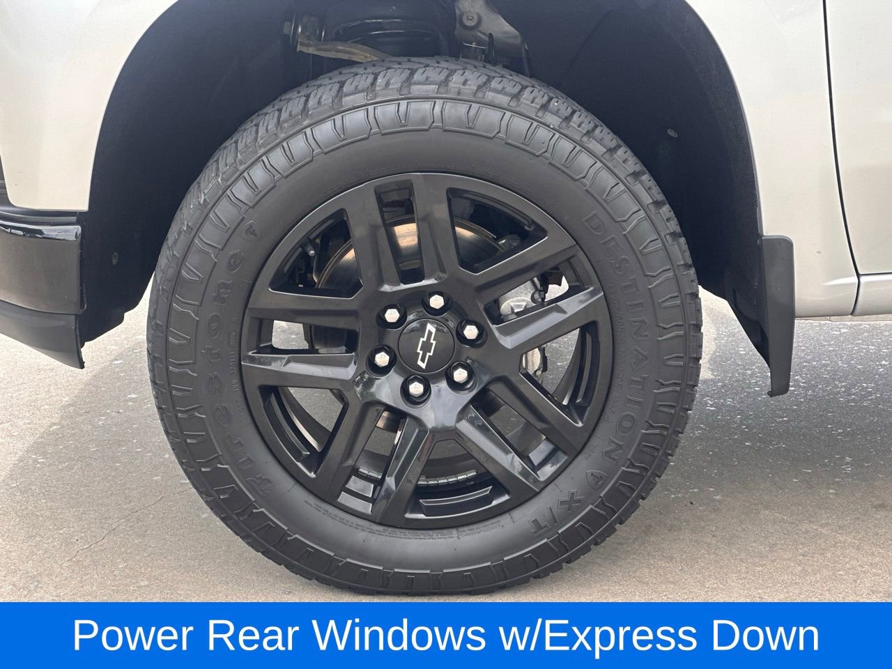 Used 2022 Chevrolet Silverado 1500 Custom Trail Boss AWD/4WD image 9